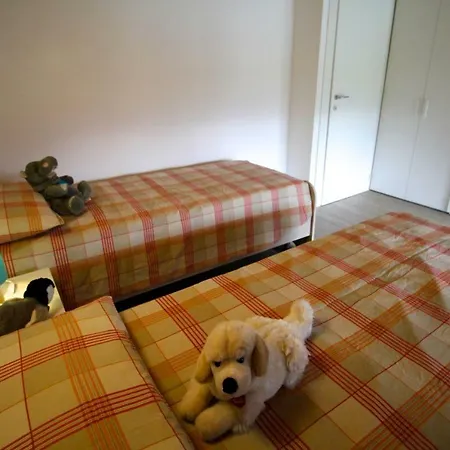 Leonardo Apartment *